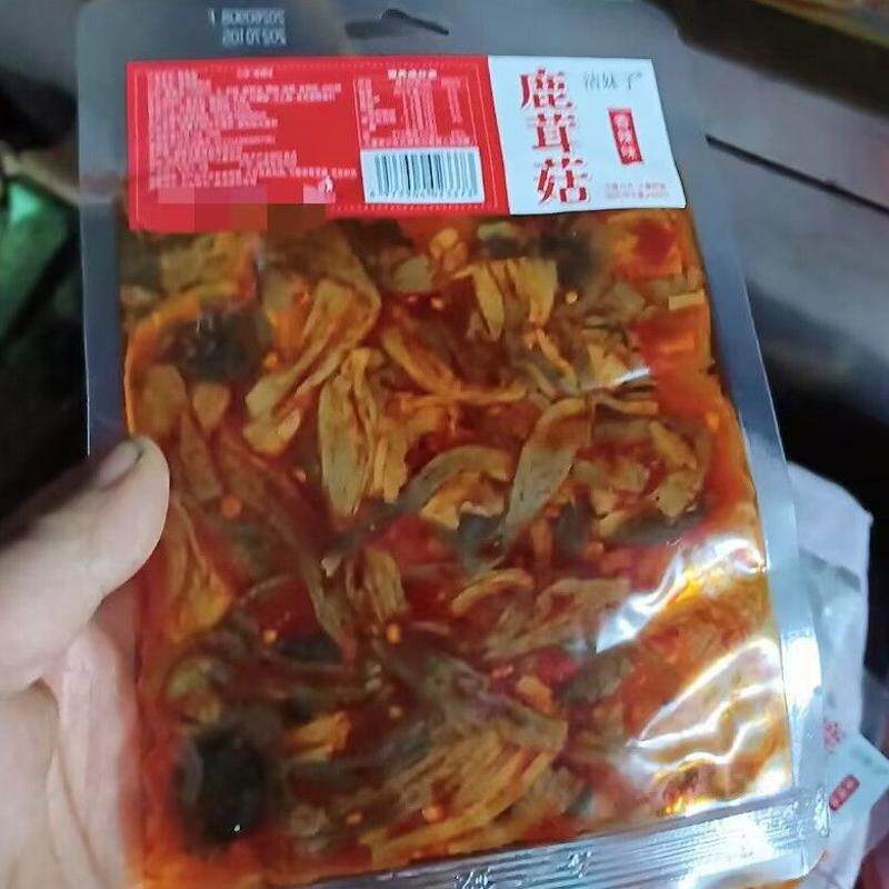 【脆爽鹿茸菇】大袋装香辣开袋即食卤味鲜菇爆辣解馋小零食下酒菜