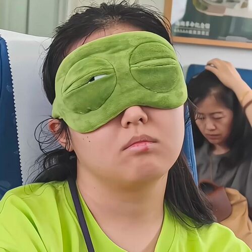 【睁一只眼闭一只眼】悲伤蛙眼罩遮光睡眠趣味搞怪青蛙毛绒眼罩