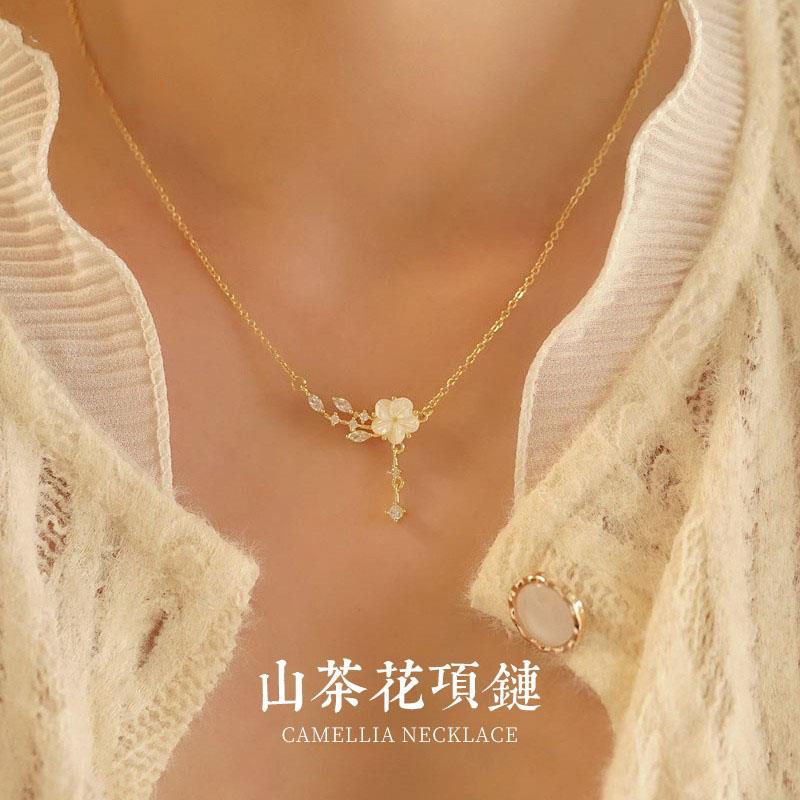 2025年新款山茶花999纯银毛衣项链女士轻奢小众情人节礼物送女友
