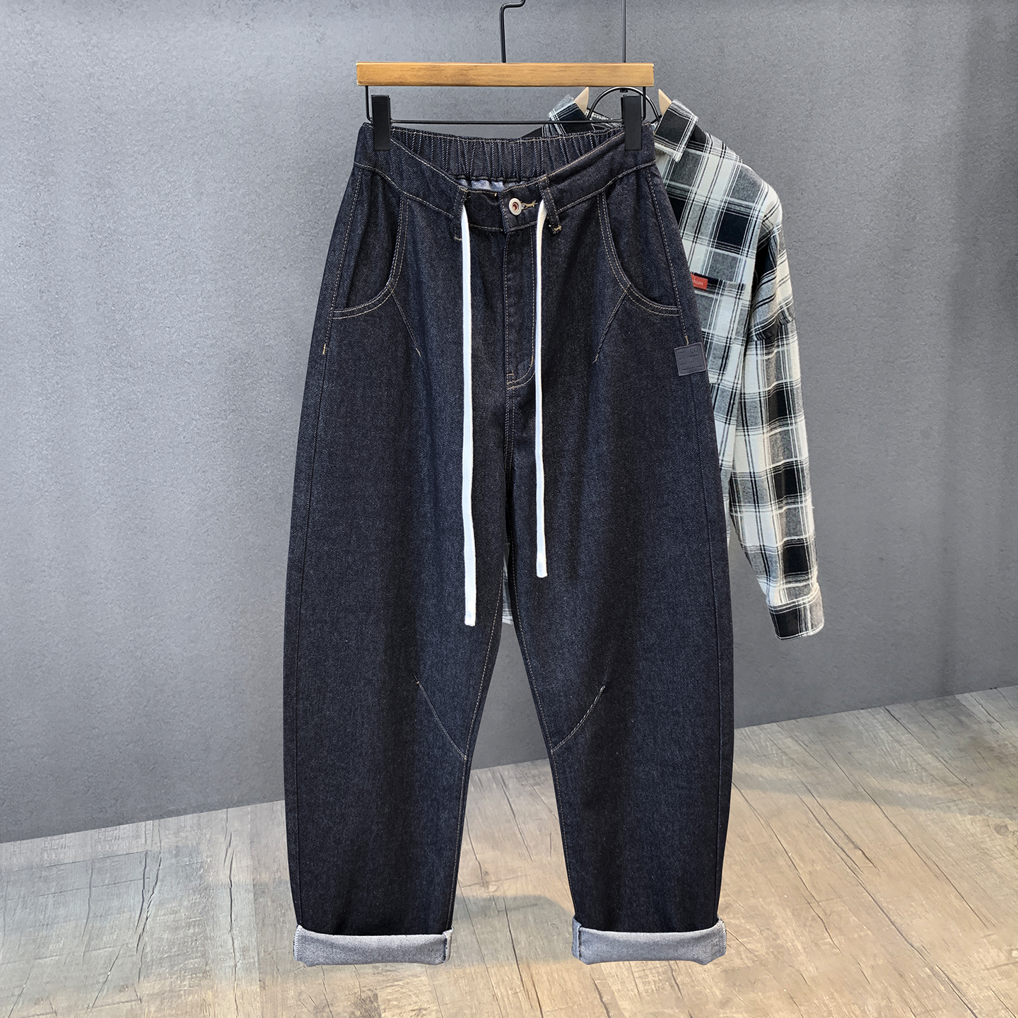 高端防褪色复古大码弯刀牛仔裤男