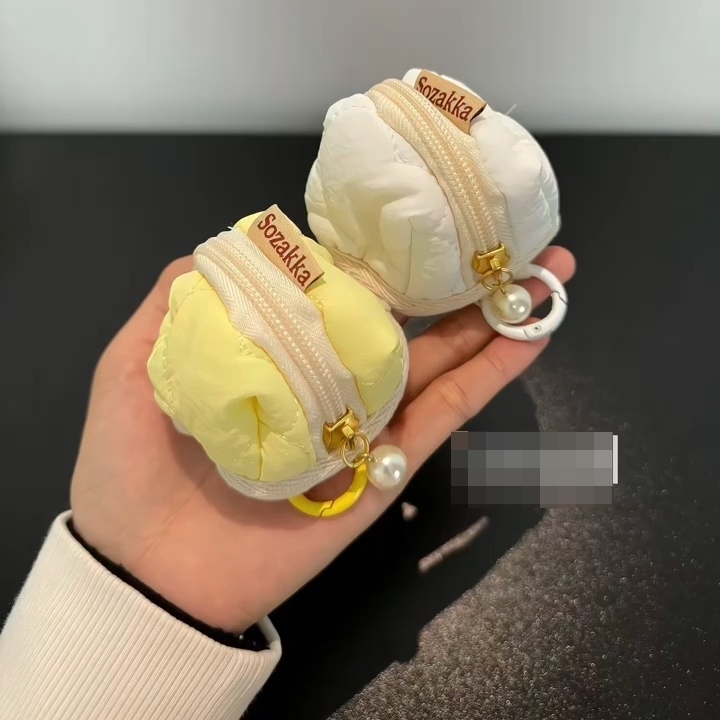 稀奇古怪的小零钱包女生迷你小众便携马卡龙色系蓝牙耳机收纳挂件