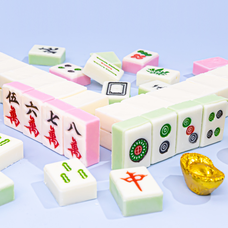 巧克力立体麻将蛋糕装饰