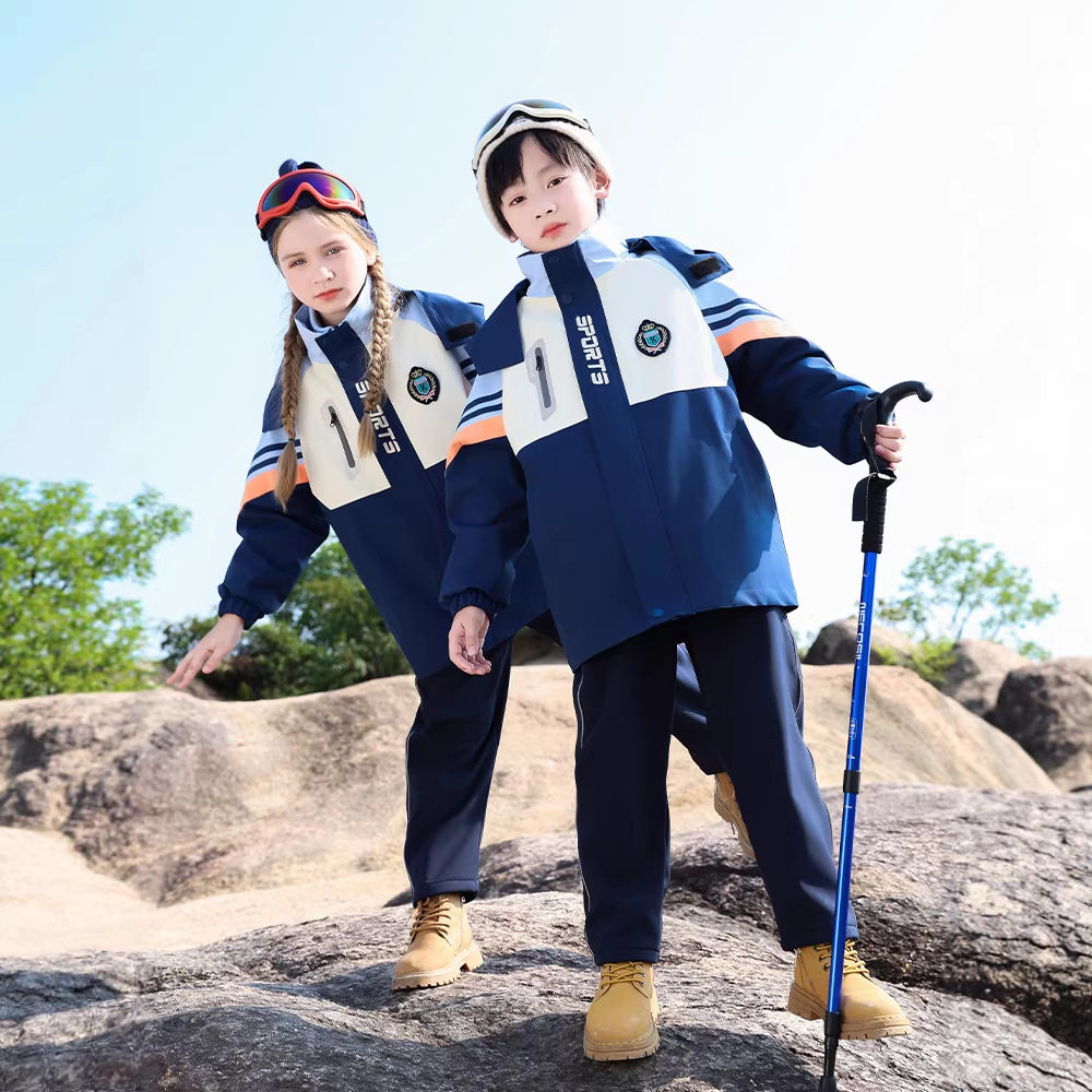 中小学生校服套装秋冬装加绒冲可拆卸冲锋衣幼儿园园服三件套冬装