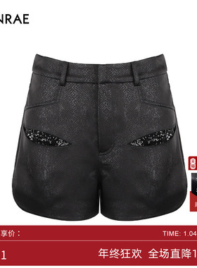 ERINRAE丨黑色高腰破洞设计亮片时尚女休闲显瘦短裤EF231143TA20