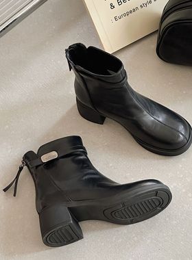 英伦风马丁靴女复古拼接圆头软皮软底百搭瘦瘦靴及踝靴女E6683