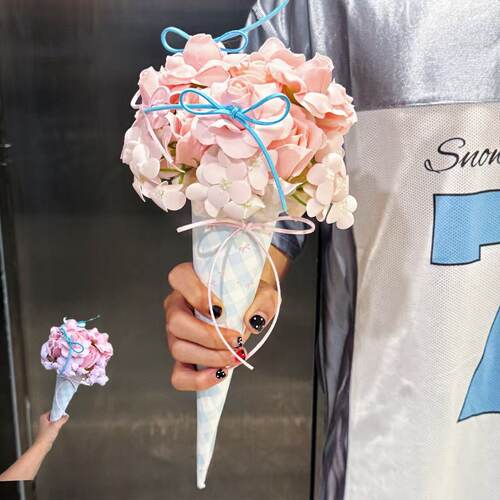 七夕情人节香皂花冰淇淋见面花束