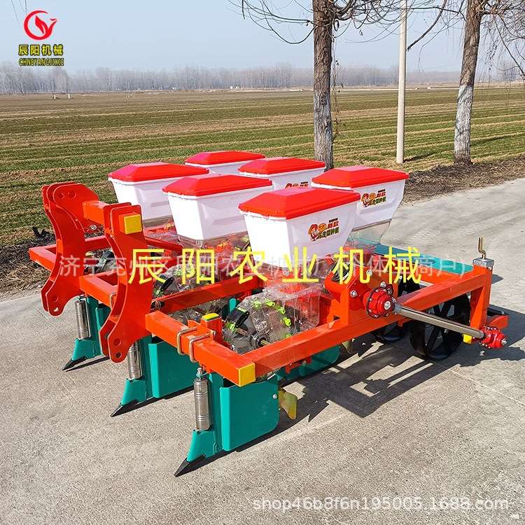 六行/4行平地花生精播机麦茬免耕四轮车配套花生2-3粒精播机