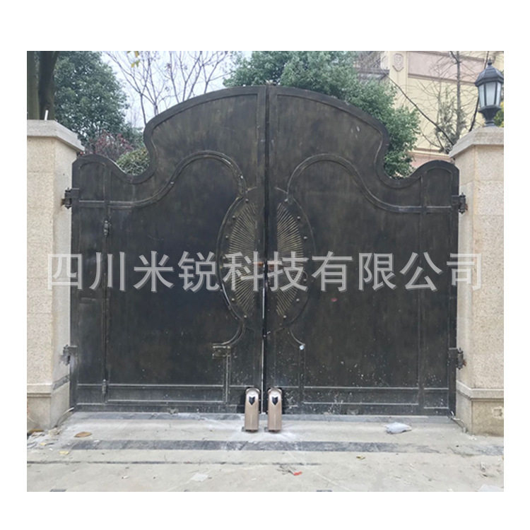 四川阿坝州遥控走轮式开门机 八字平开门机 别墅电动开门器批发