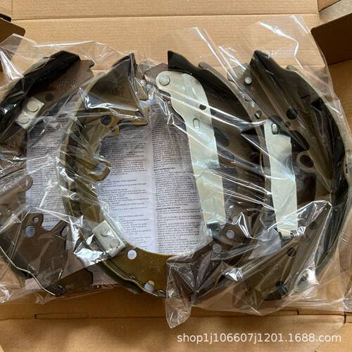 Brake Shoe厂家直售生产卡车刹车蹄 58205-33A00后轮陶瓷半金属