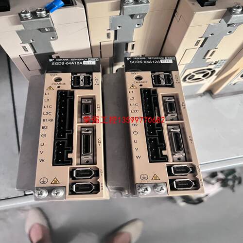 【荣强工控】SGDS-04A12AY511 安川伺服驱动器 400W