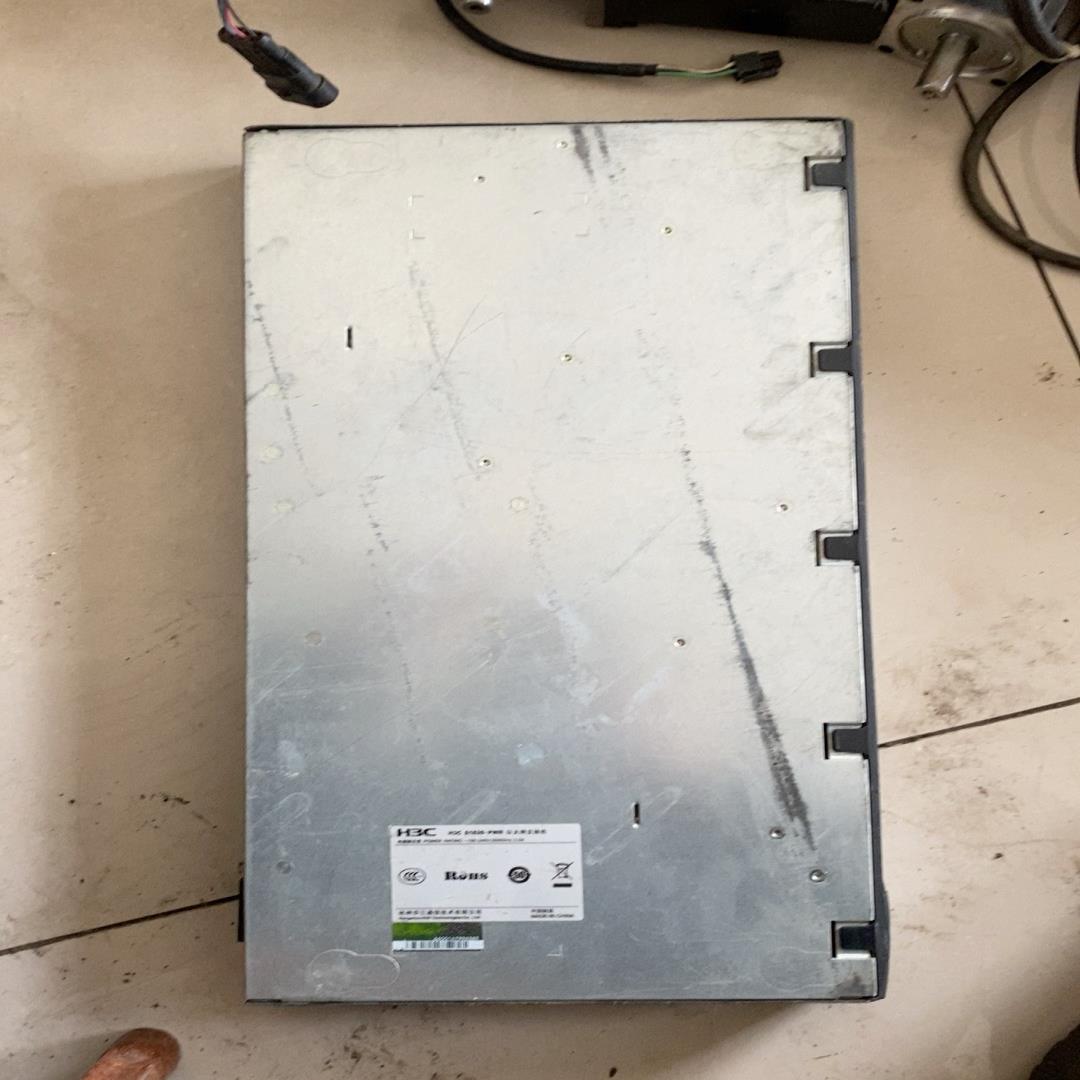 H3CH3CS1626-PWR交换机一台