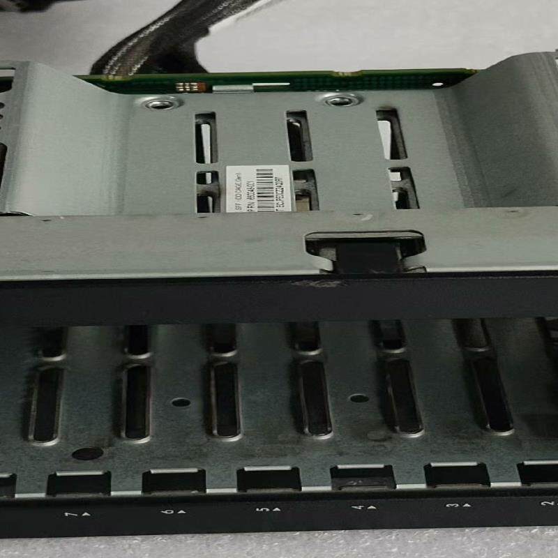 hp ML350P G8 2.5寸8盘位 硬盘笼子+背板 6