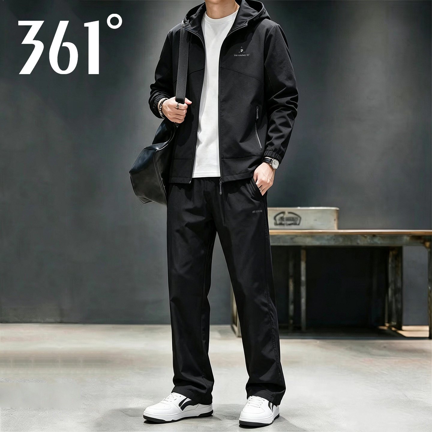 361度跑步服套装男春秋季2026新款户外连帽防风衣长裤运动套装男