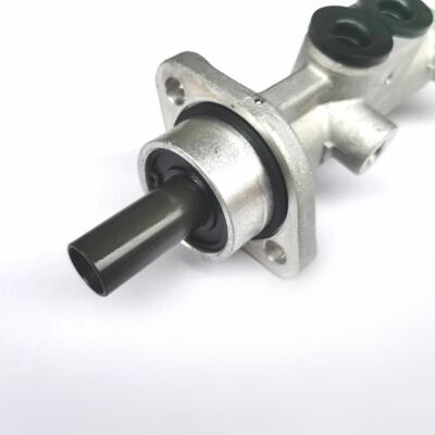 适配五菱宏光刹车总泵宏光S 荣光 宏光S1 S3V刹车制动主缸总泵