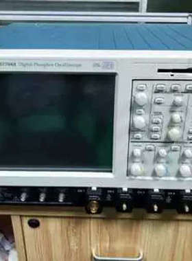 议价泰克/Tektronix TDS7704B 示波器7GHZ 10GS/s采样率