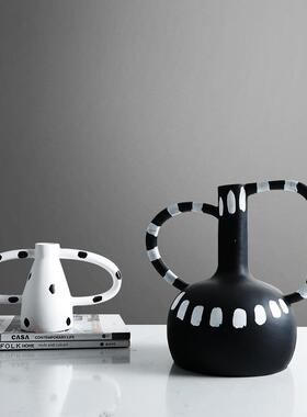 现代创意黑白波点花器树脂摆件样板房家居玄关客厅简约花瓶装饰品