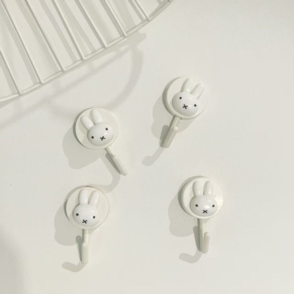 装饰墙壁挂钩强力宿舍粘胶打孔粘钩厨房浴室无痕周边