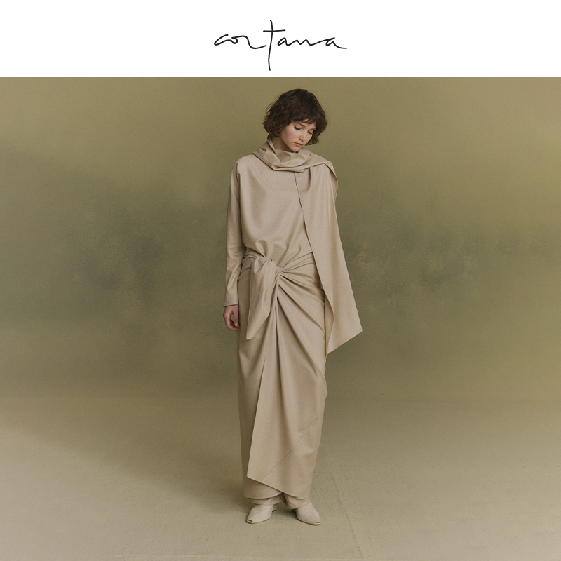 CortanaFabula女士设计感上衣 堆堆领不规则飘带衬衫