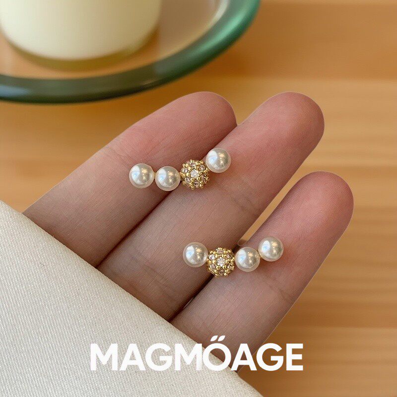 法国【设计师】MAGMOAGES925银针丨微笑弧形珍珠耳钉丨轻奢耳环