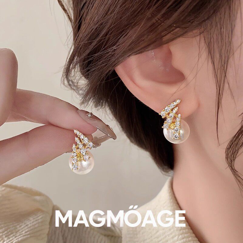 法国【设计师】MAGMOAGE精致弧形设计珍珠耳钉女轻奢个性耳饰