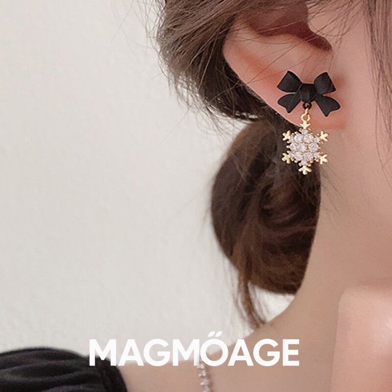 MAGMOAGE黑色蝴蝶结雪花耳环