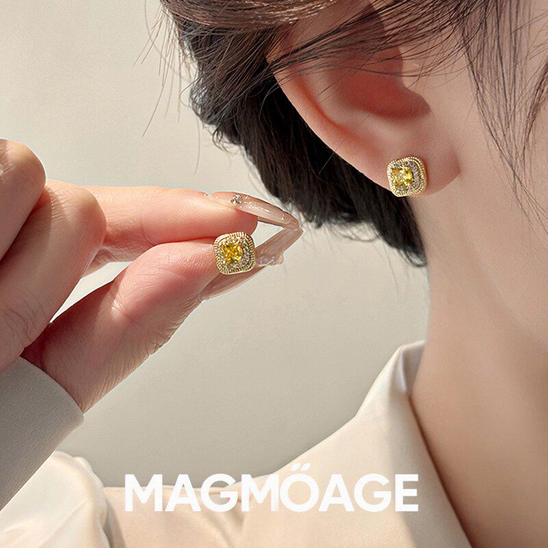 法国设计师MAGMOAGE微镶闪钻耳钉