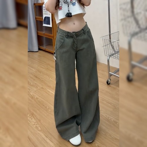 韩系复古军绿色弯刀牛仔裤