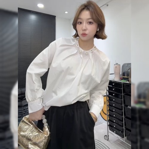设计感珍珠领蝙蝠袖衬衫女