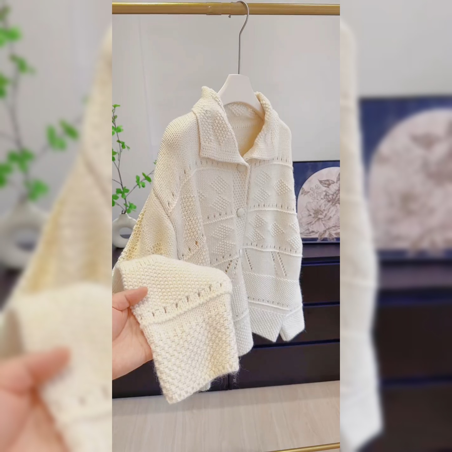 韩系慵懒风宽松米白色毛衣外套早秋新款小个子别致独特针织开衫女