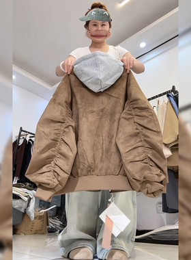别致高级感连帽咖色外套女