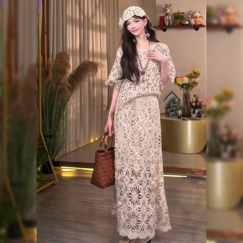 设计感重工钩花上衣套装女