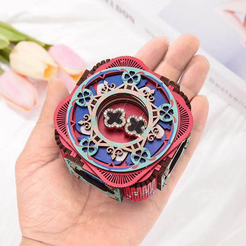 diy八音盒手工3D立体拼图可旋转拼装木质模型机关饰品盒生日礼物