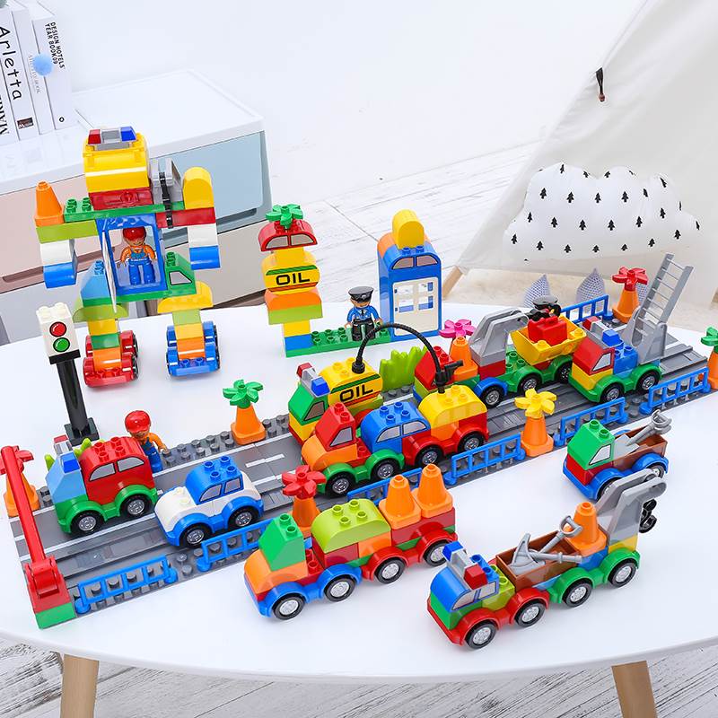 儿童玩具积木拼装大颗粒多功能益智力宝宝动脑男孩子女孩汽车系列