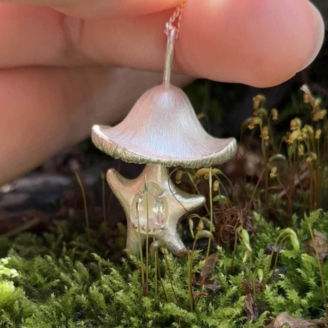 雨季丨可爱童趣银色小蘑菇精灵项链女小众设计款独特锁骨链高品质