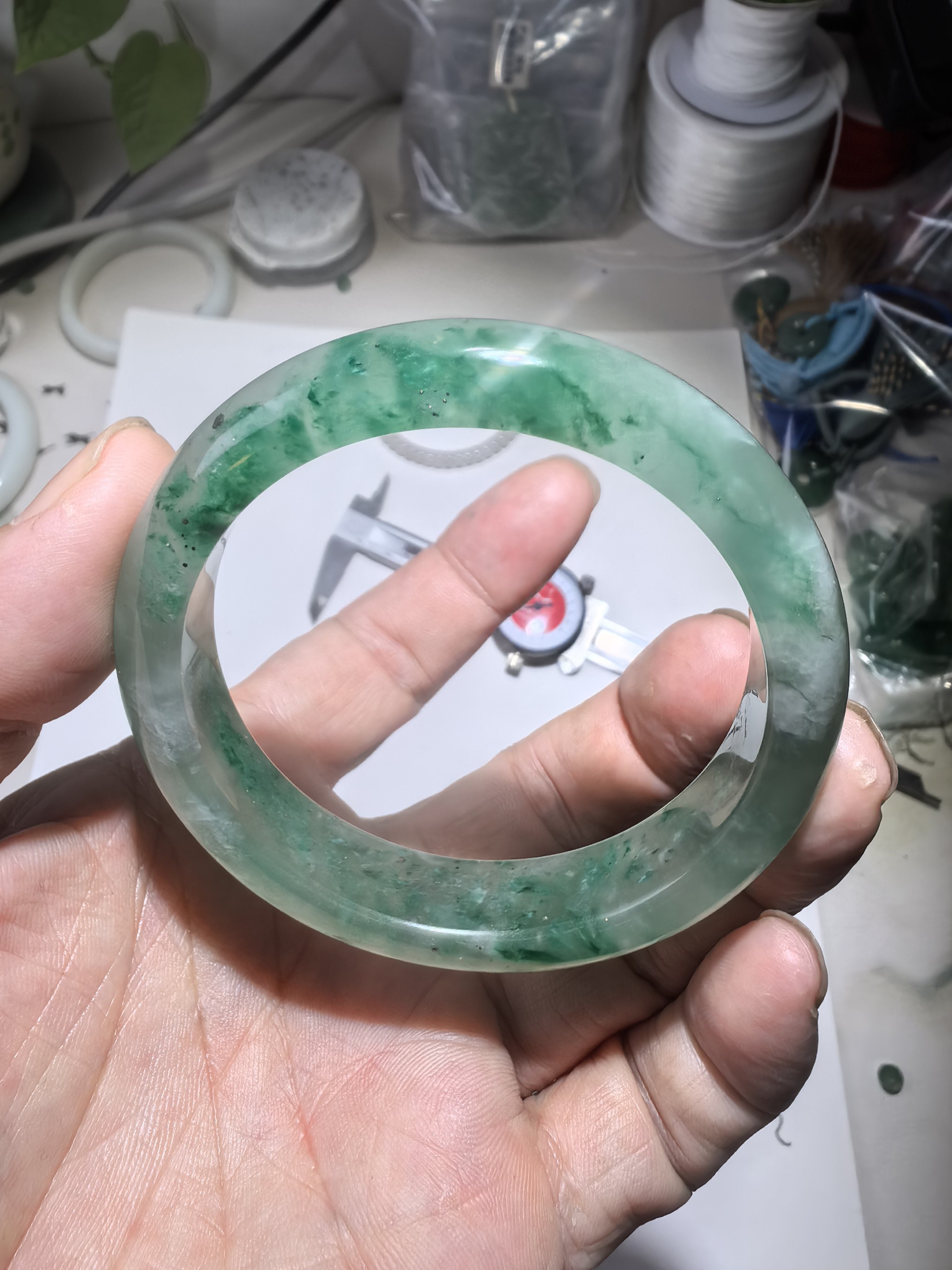 天然冰飘花非洲翠手镯