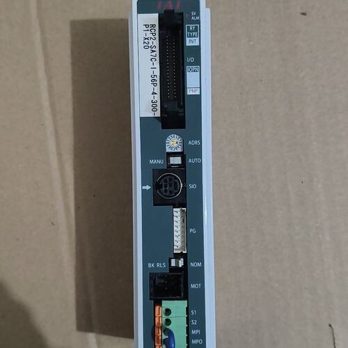 议价IAI电缸控制器 RCP2-SN7C-I-56P-4-300可维修
