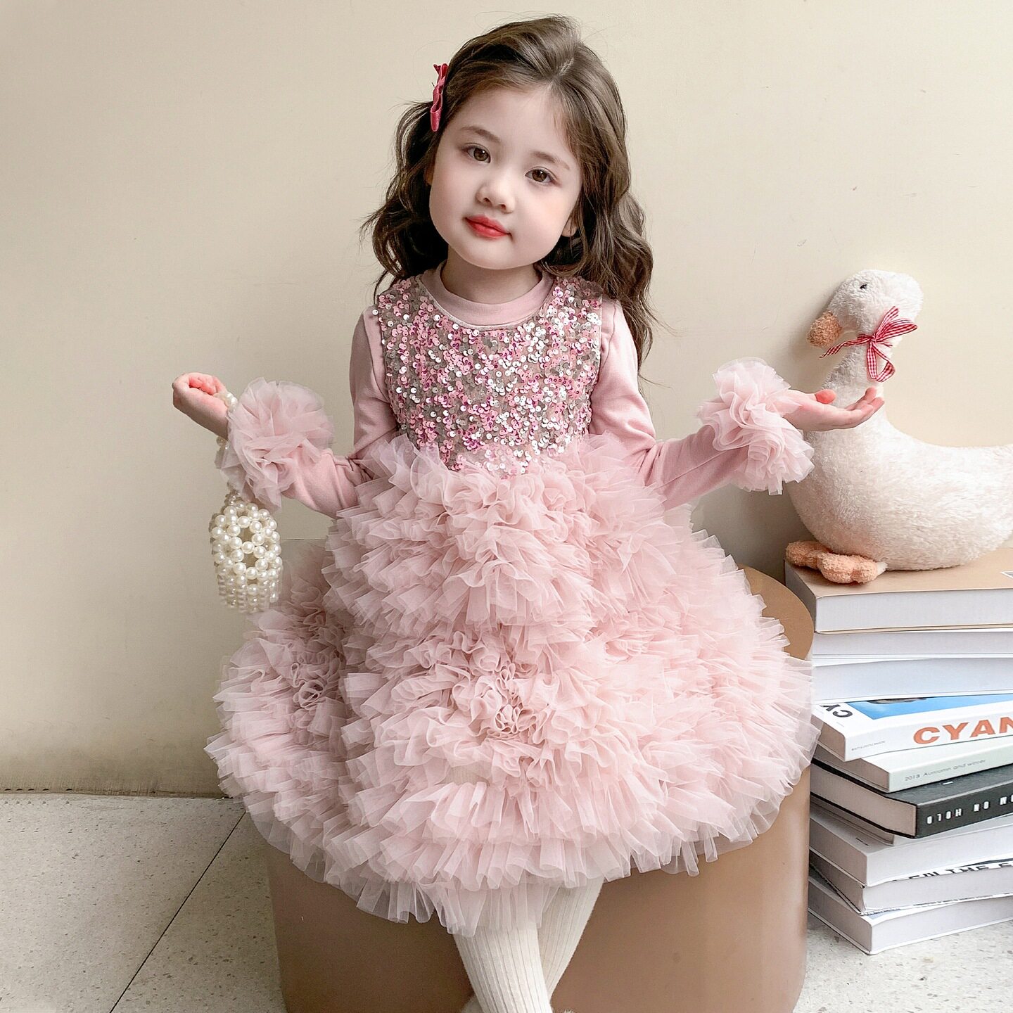 韩版女童冬款丝绒亮片蛋糕裙两件套2026新款洋气小香风公主裙童装