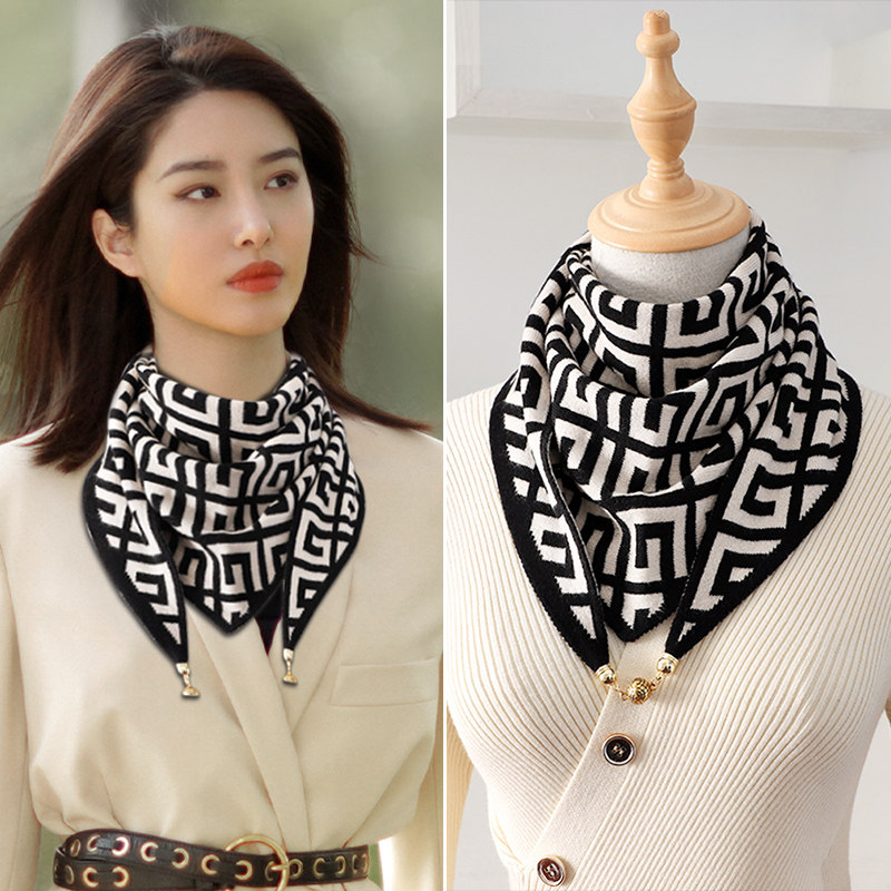 围巾女款2025秋冬季新款高级感双面小围脖百搭三角巾磁吸扣系脖套,服饰配件/皮带/帽子/围巾,围巾/丝巾/披肩,淘宝优惠券,粉丝福利购,淘宝优惠卷