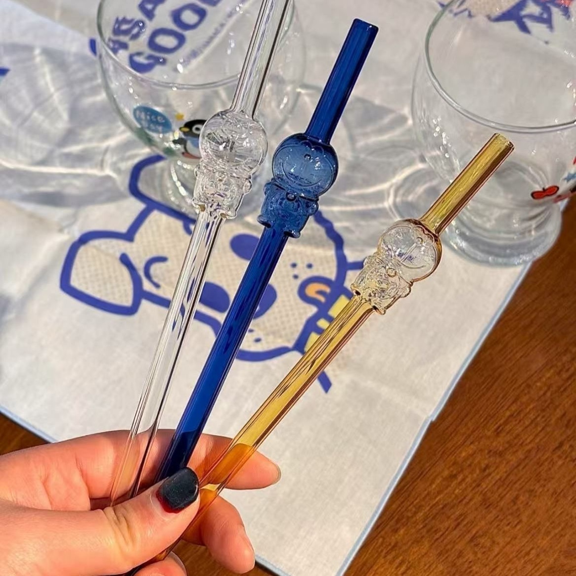彩色卡通叮当猫玻璃吸管耐热耐高温可爱高颜值水杯重复使用食品级