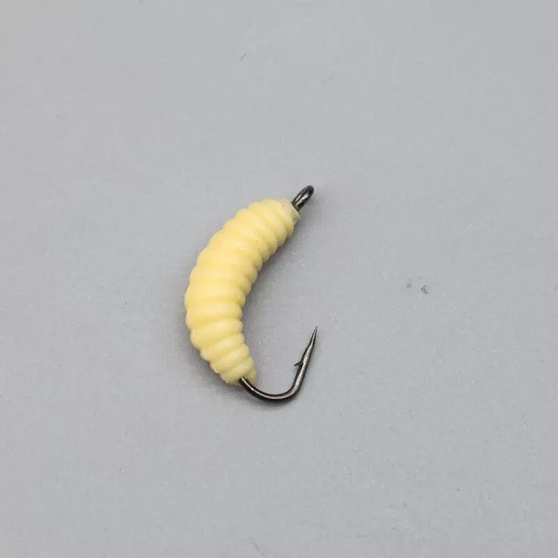 路亚饵带钩面包虫20mm0.45g仿生带钩蛆虫软饵假饵套装