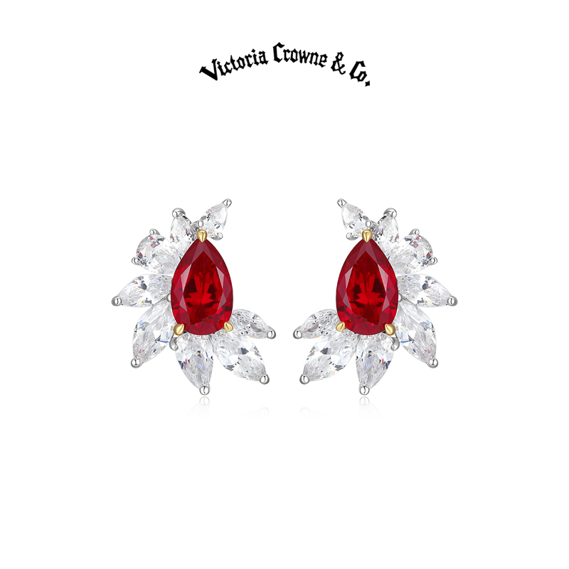 英伦王朝红宝石花瓣耳钉