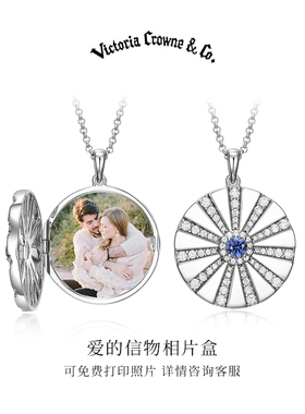 Victoria Crowne英伦王朝 圆牌吊坠相片盒项链可放照片生日礼物