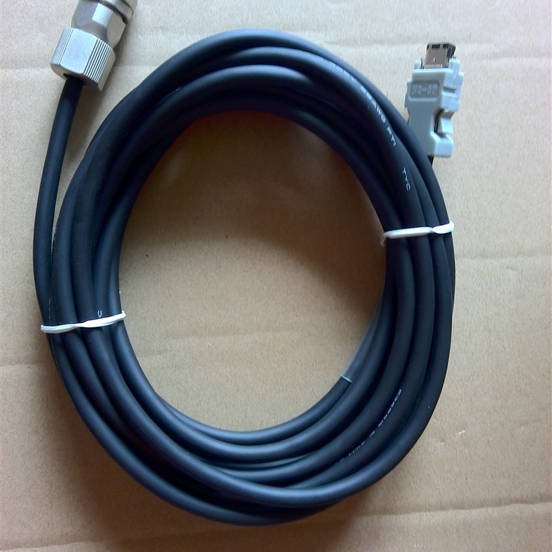 安川电机编码器线JZSP-CVP12-03-E/JZSP-CVP12-05-E信号线连接线