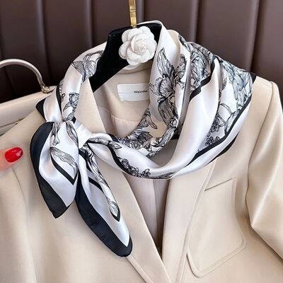 70cm Black White Floral Pattern Scarf Literary Floral Temper