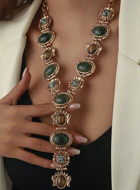 Vintage Chunky Geometric Resin Necklace for Women Irregular