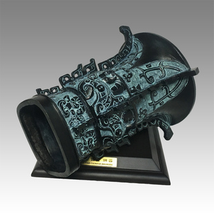 精选青铜摆件仿古青铜器何尊纯铜招财博古架艺术品古玩古董办公室