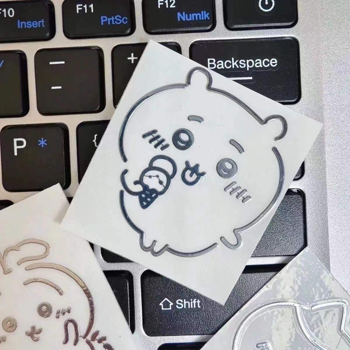 吉伊卡哇chiikawa金属贴纸