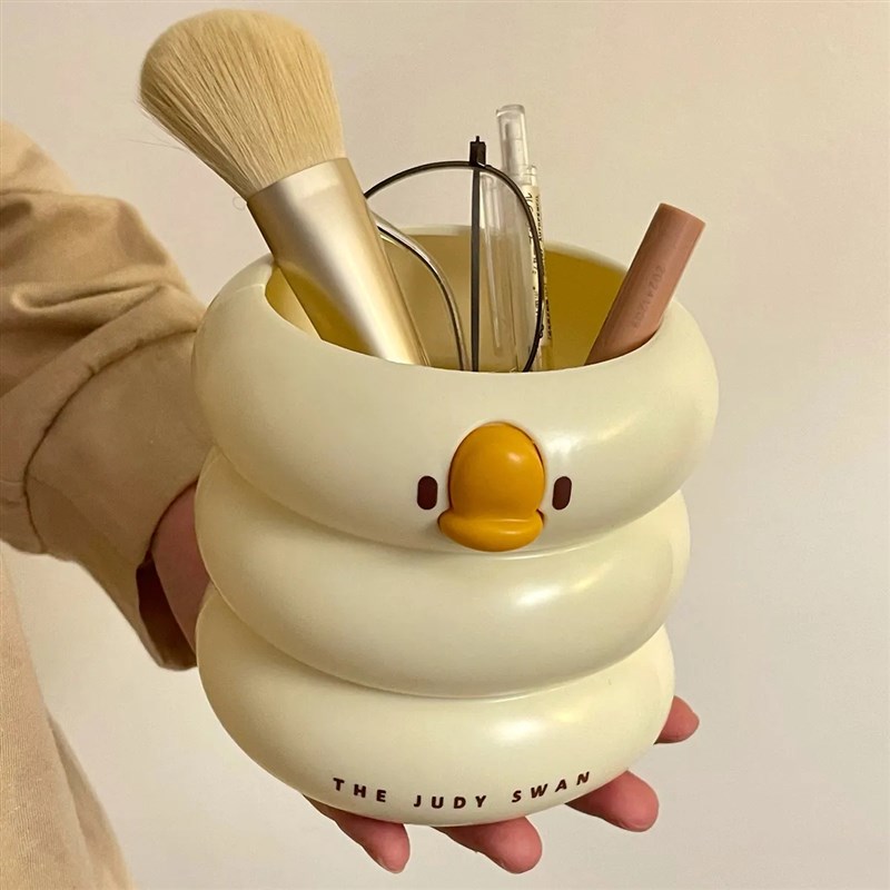 速发高颜值笔筒可量大容爱学生文具盒收纳桶创意纳收办公室桌面收