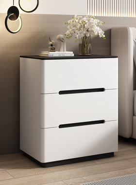 实木床头柜2026年新款卧室高级感现代简约家用抽屉储物收纳床边柜