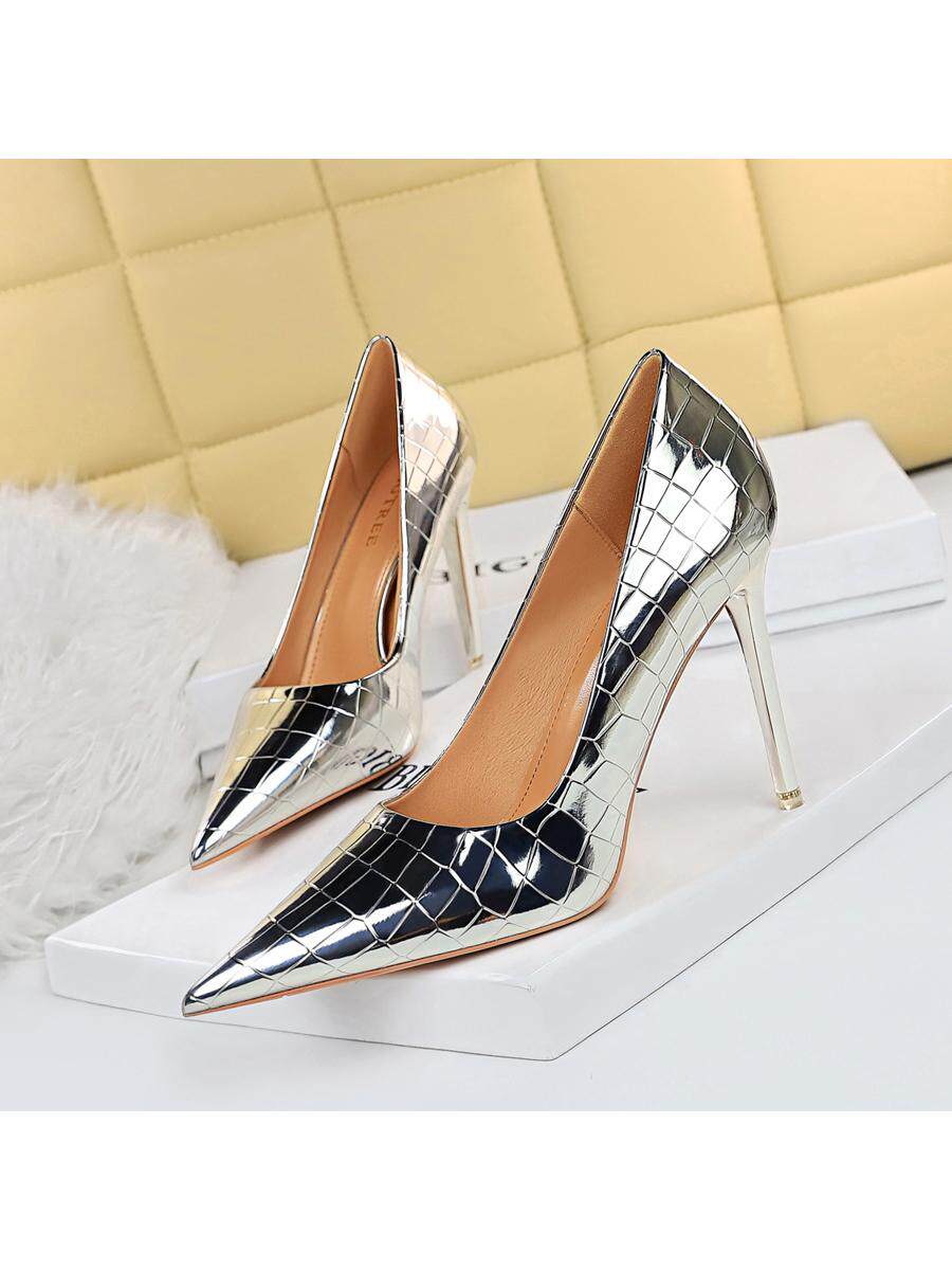 Pointed-Toe Stone Pattern Heels with Metal Detail - Taobao product photo 2